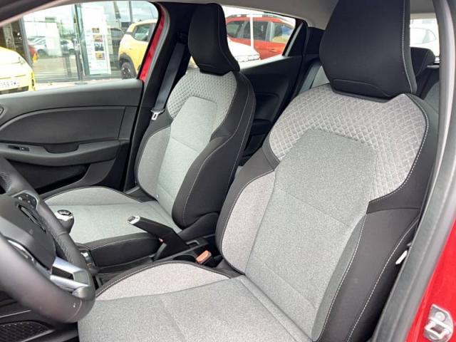 Renault Clio image 6
