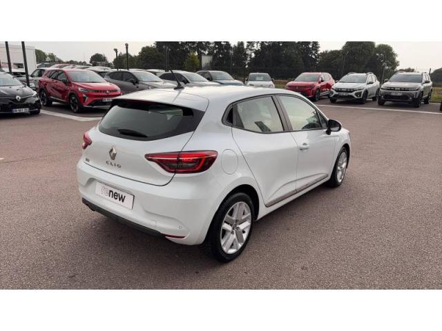 Renault Clio image 9