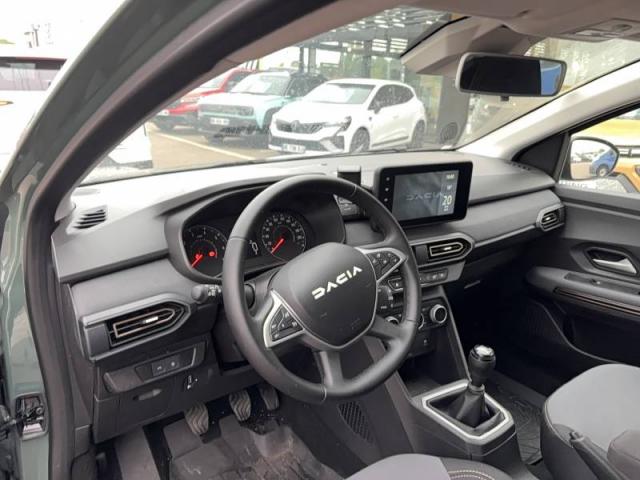 Dacia Sandero image 3