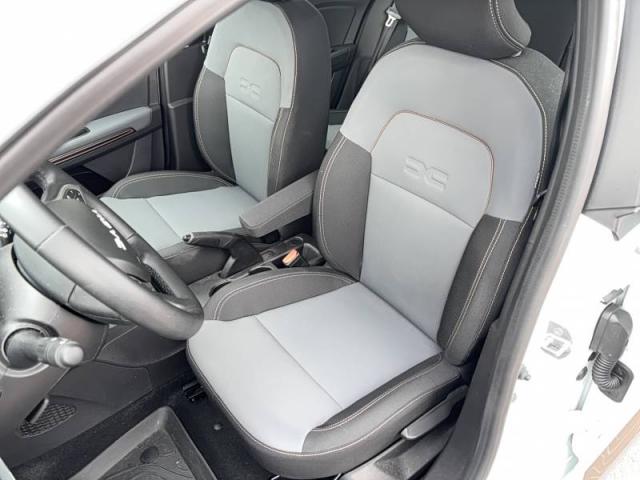 Dacia Sandero image 1