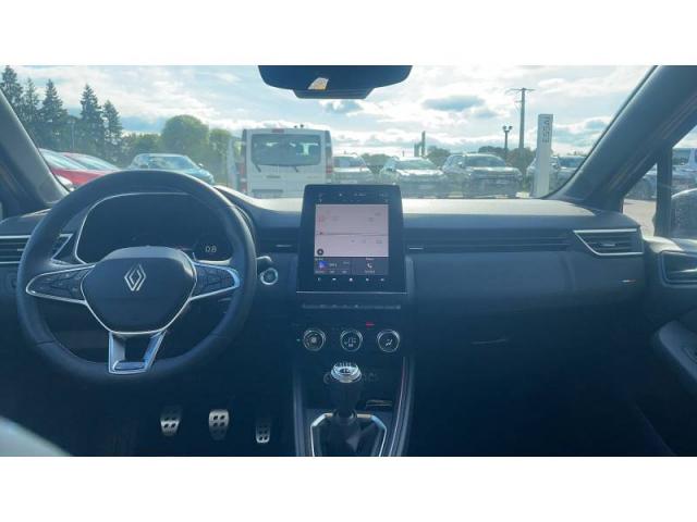 Renault Clio image 9