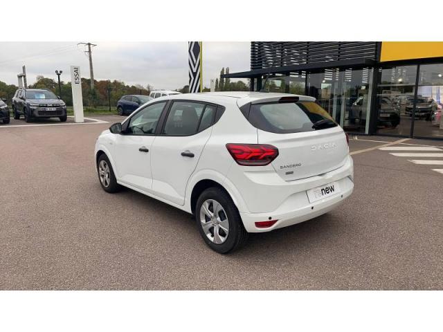 Dacia Sandero image 2