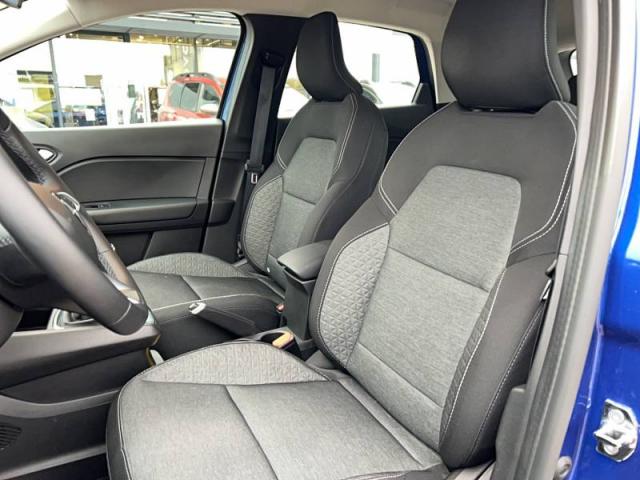 Renault Captur image 2