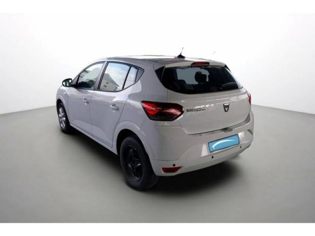 Dacia Sandero image 2