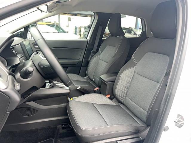 Renault Captur image 2