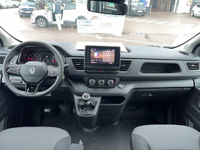 Renault Trafic image 7