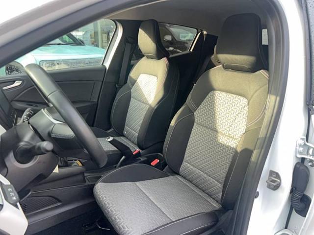 Renault Clio image 7