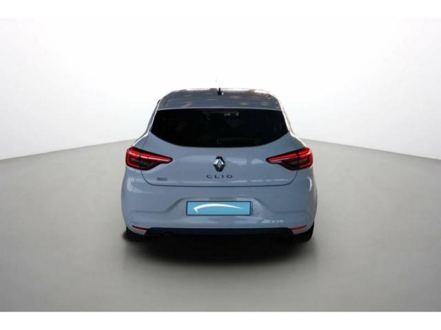 Renault Clio image 8