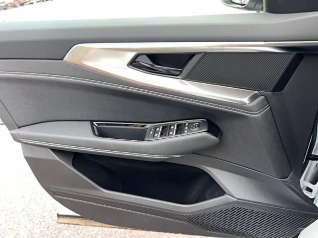 Renault Rafale image 3