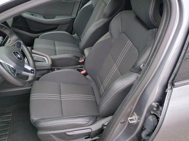 Renault Clio image 9