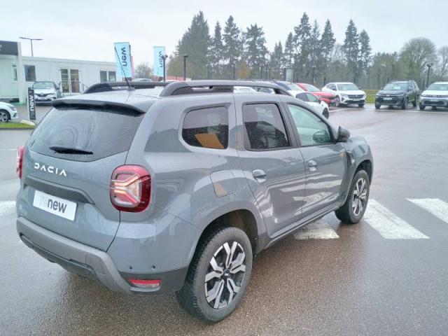 Dacia Duster image 1