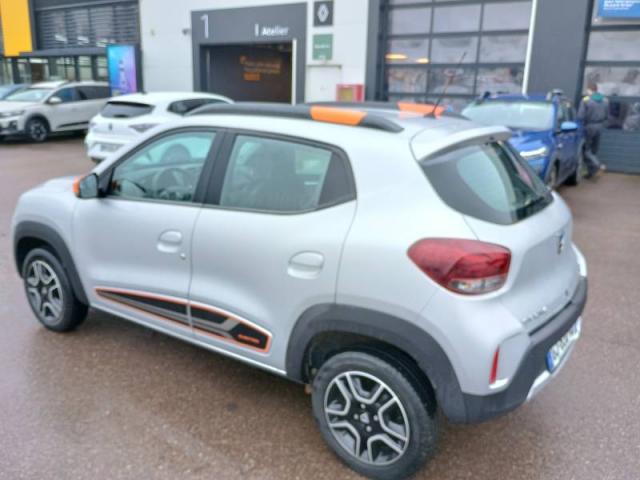 Dacia Spring image 6