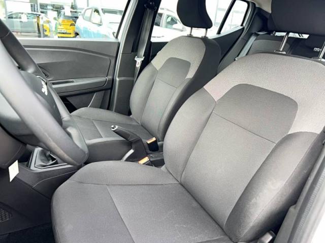 Dacia Sandero image 2