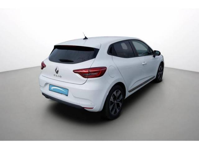Renault Clio image 2