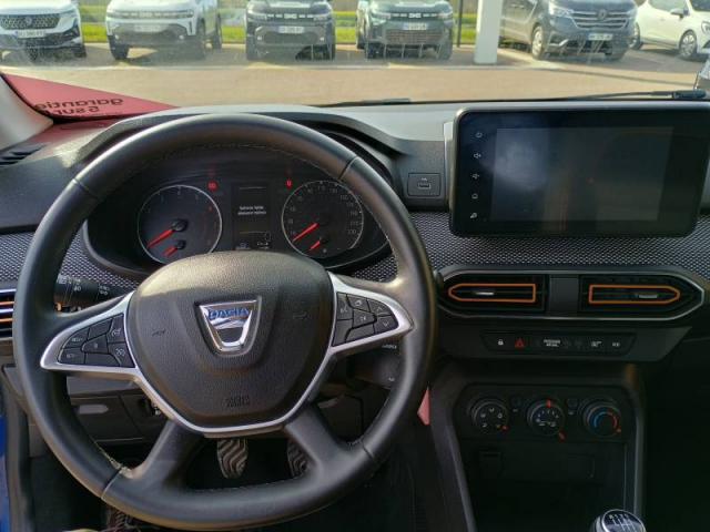 Dacia Sandero image 1