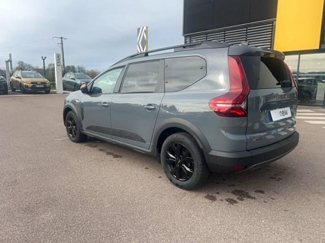 Dacia Jogger image 1