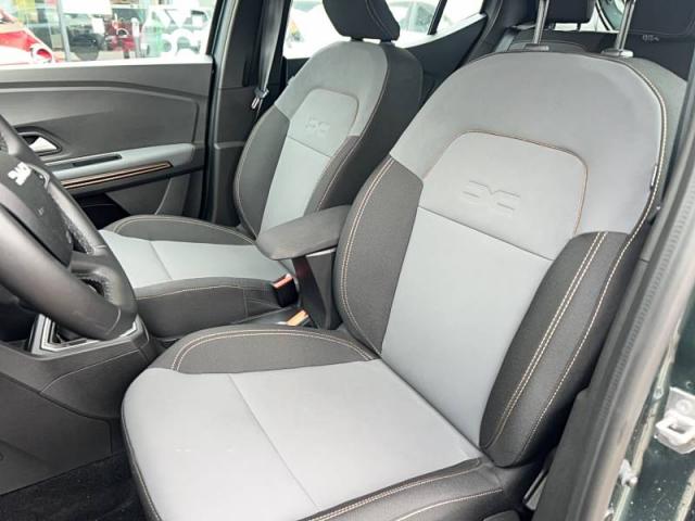 Dacia Sandero image 1