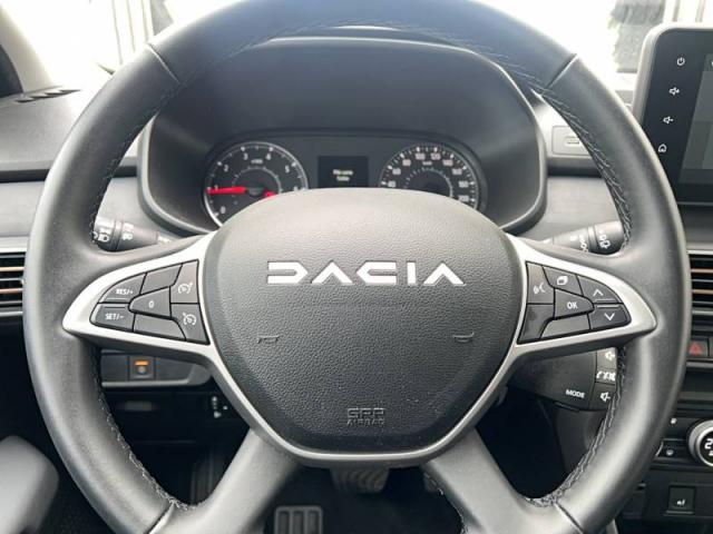 Dacia Sandero image 2