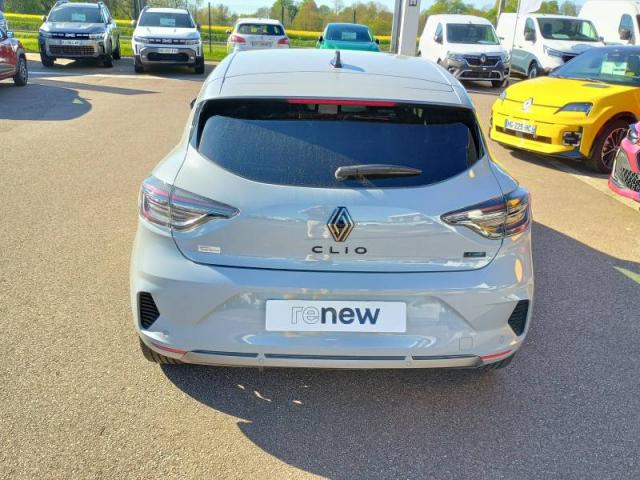 Renault Clio image 6