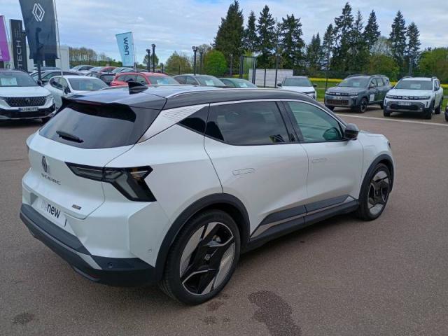 Renault Scénic image 2