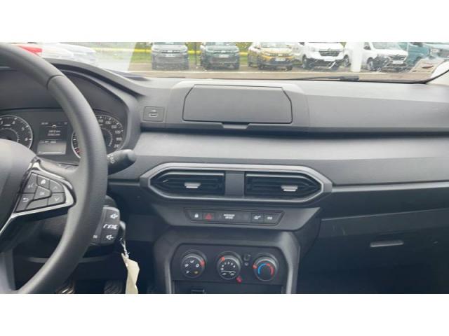Dacia Sandero image 4