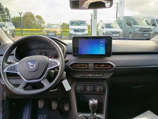 Dacia Sandero image 8
