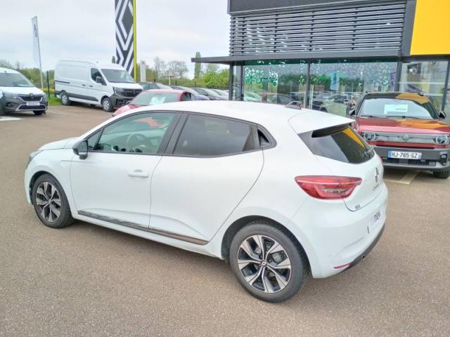 Renault Clio image 9
