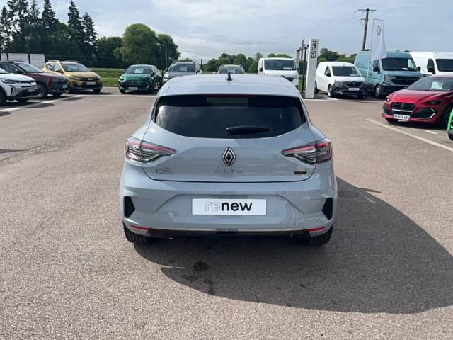 Renault Clio image 2