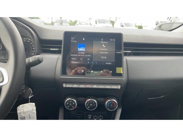 Renault Clio image 9
