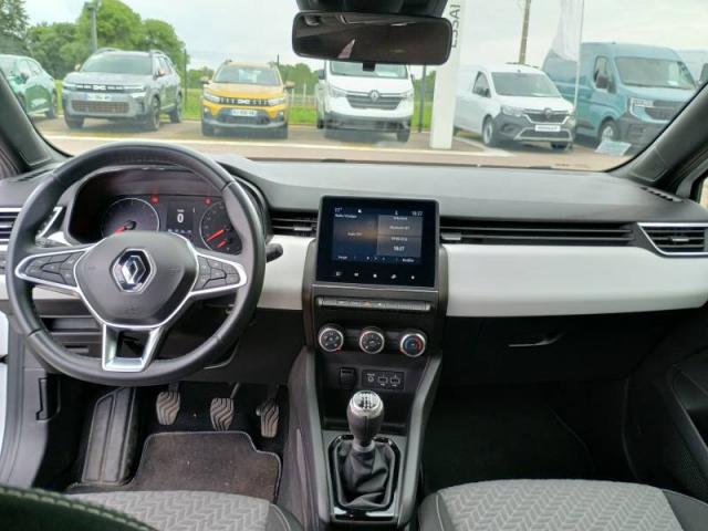 Renault Clio image 6