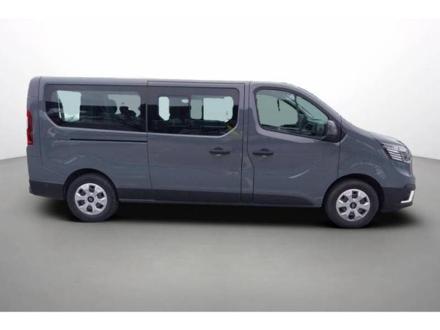 Renault Trafic image 2