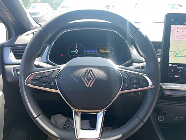 Renault Captur image 2