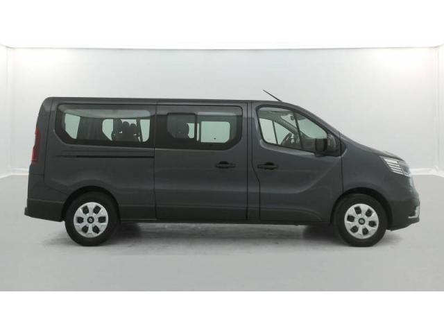Renault Trafic image 8