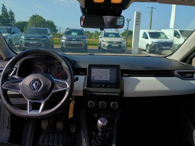 Renault Clio image 6