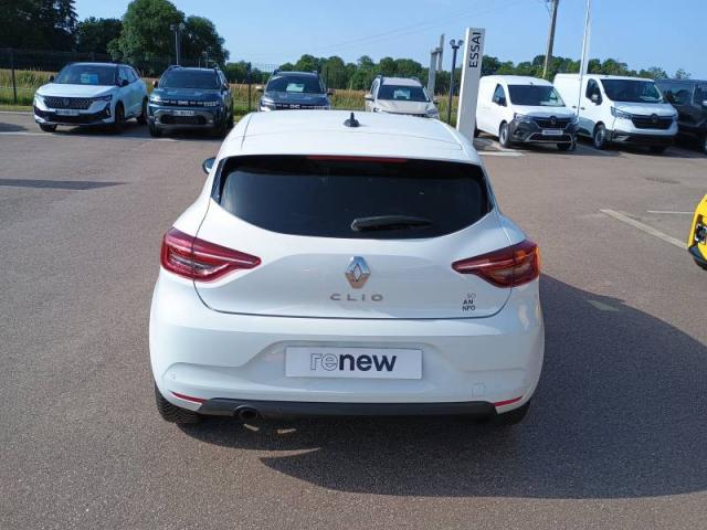 Renault Clio image 8