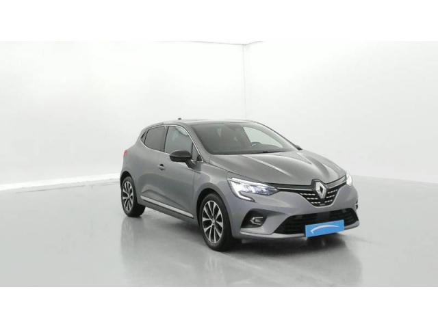 Clio image 6