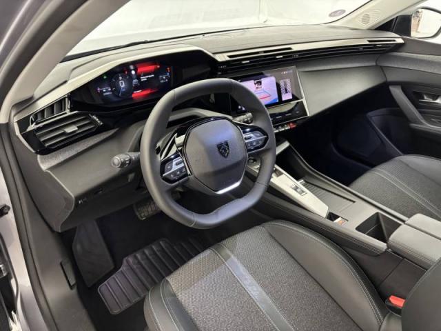Peugeot 308 image 1