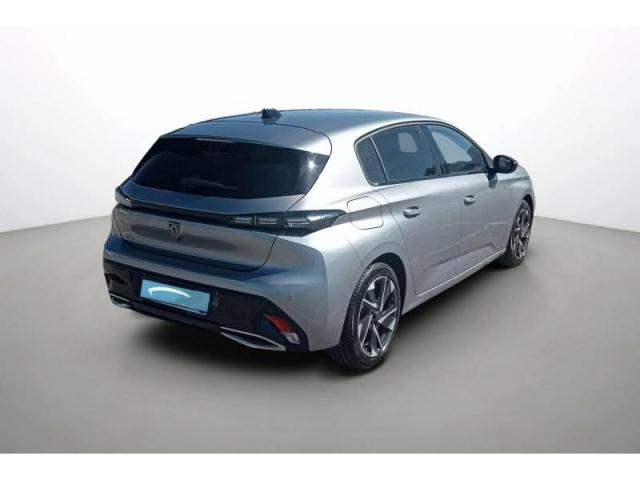 Peugeot 308 image 8