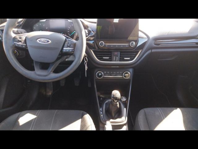 Ford Fiesta image 2