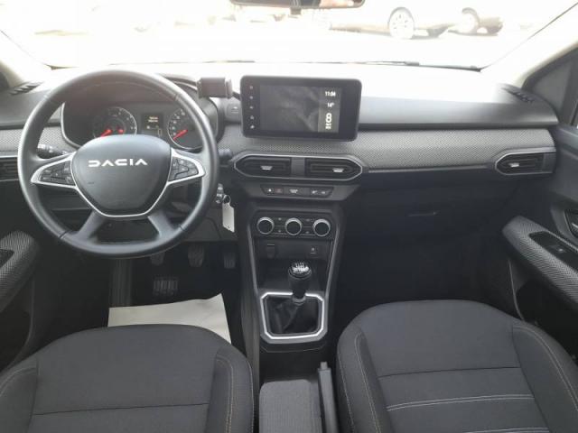 Dacia Sandero image 1