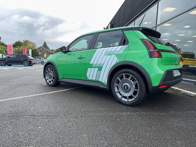 Renault R 5 image 6