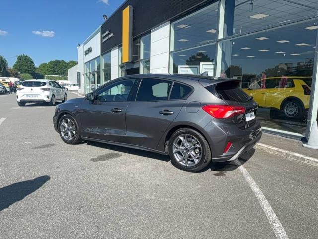 Ford Focus image 7
