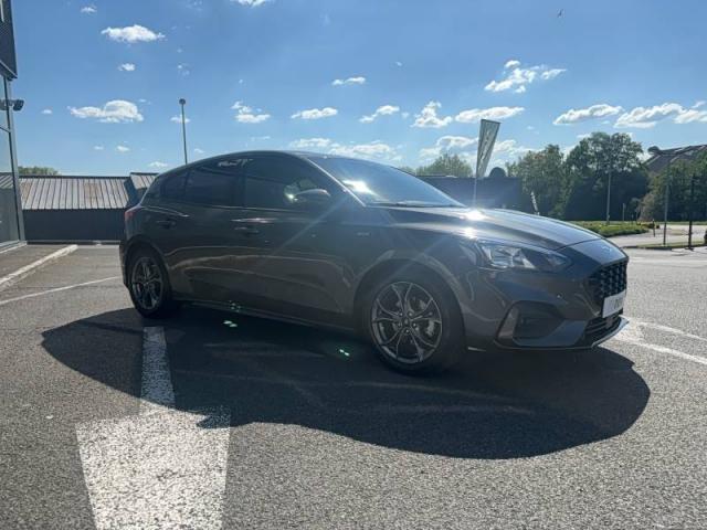 Ford Focus image 9