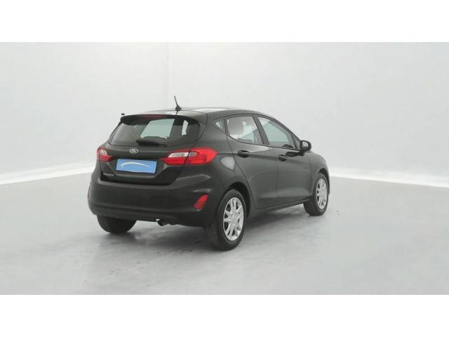 Ford Fiesta image 9