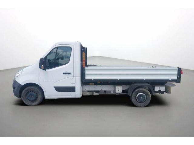 Renault Master image 1