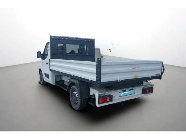 Renault Master image 2