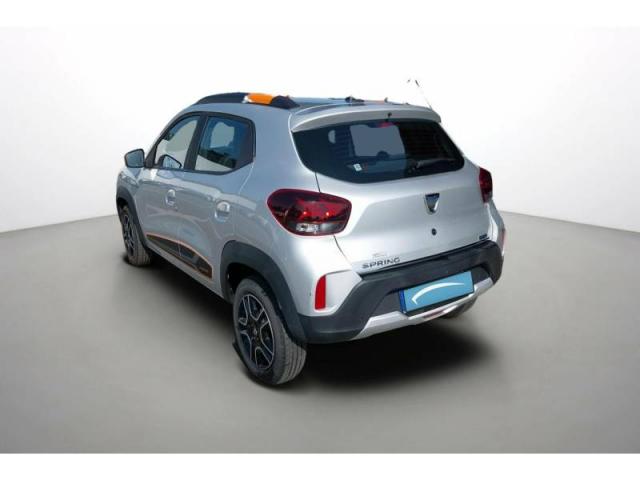 Dacia Spring image 2