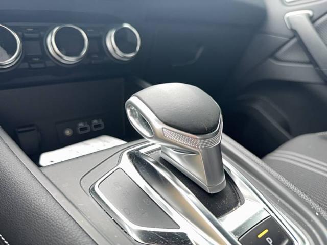 Renault Captur image 2