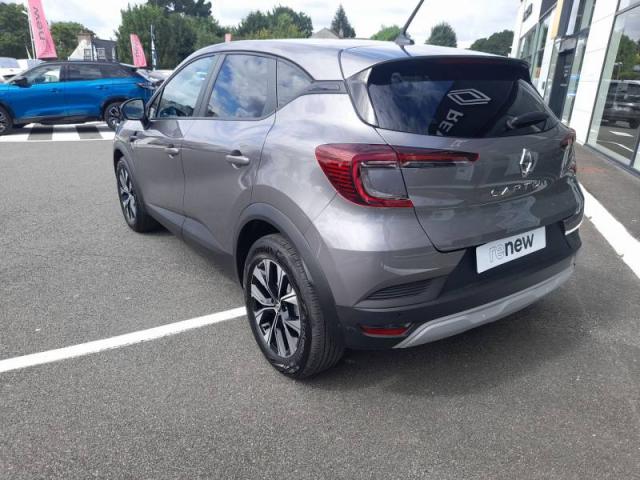 Renault Captur image 2