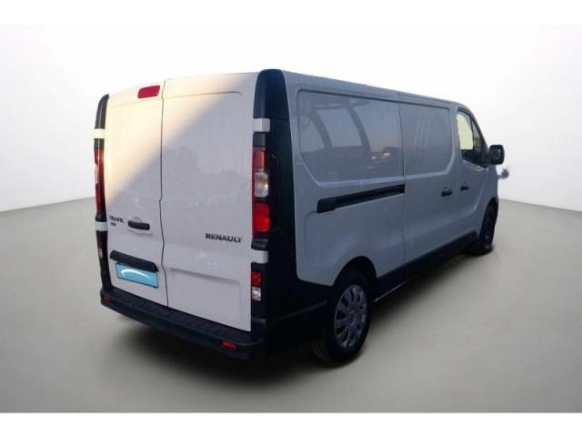 Renault Trafic image 3